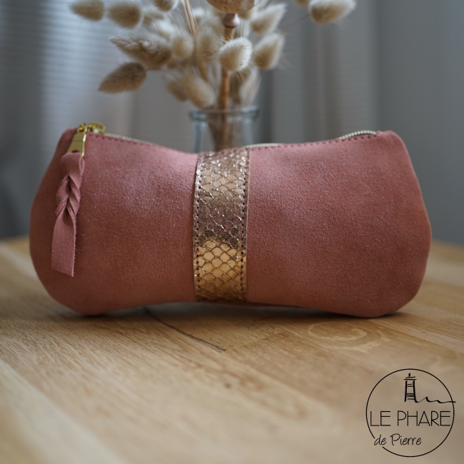 Trousse en cuir 