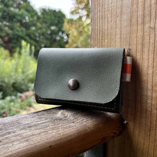 Porte-cartes en cuir  