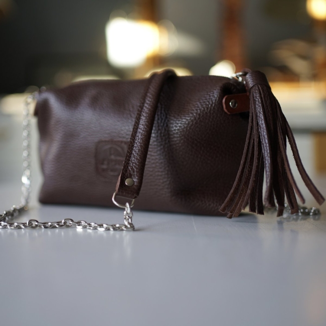 Besace Dune en cuir grainé brun